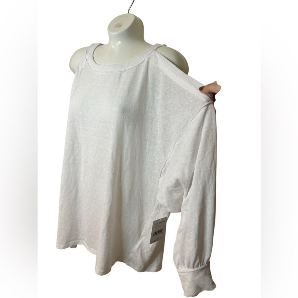 NWT We The Free Chill Out Cold Shoulder Top in Optic White - Picture 3 of 9